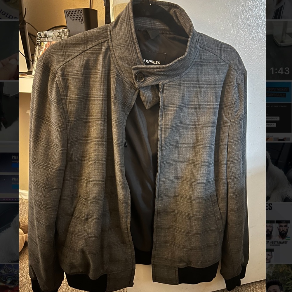 Express bomber jacket grey size medium like new conditions